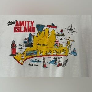 JAWS Universal Studio’s Killer Shark & Friends Amity Island Graphic Tee Size XL